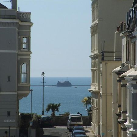 Lamplighter Guesthouse Plymouth Bagian luar foto