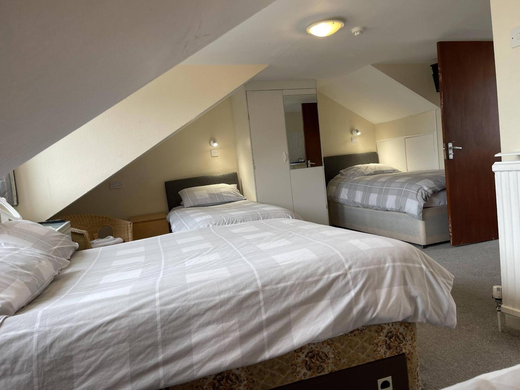 Lamplighter Guesthouse Plymouth Ruang foto